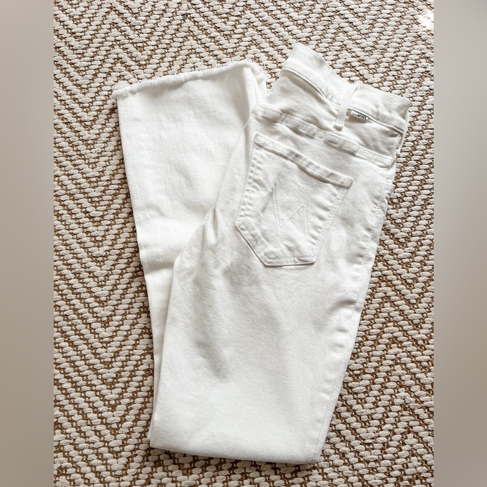 MOTHER Jeans Hustler Ankle Fray